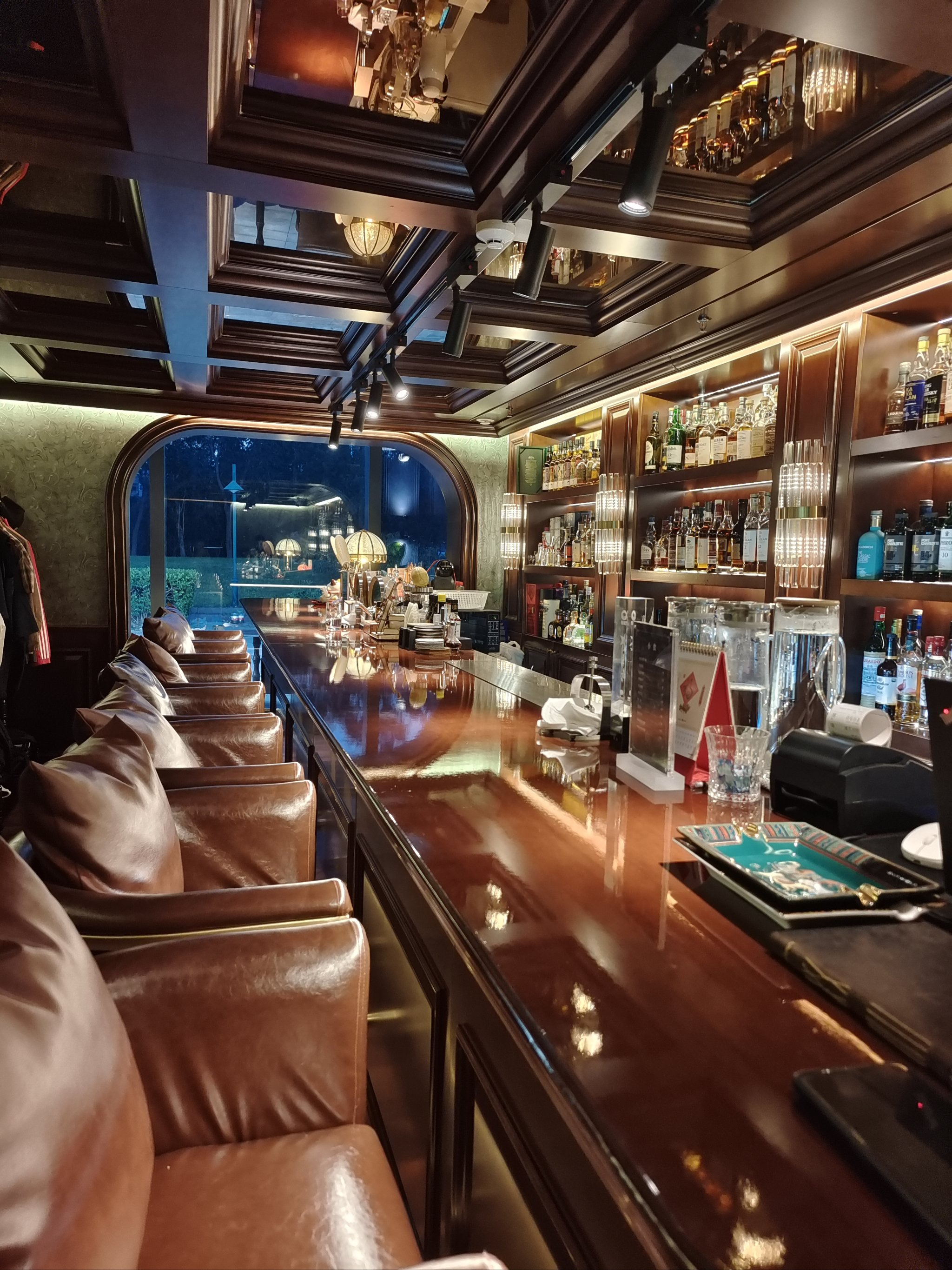 玉溪商务ktv打造创新商务ktv模式-通海县ktv预订